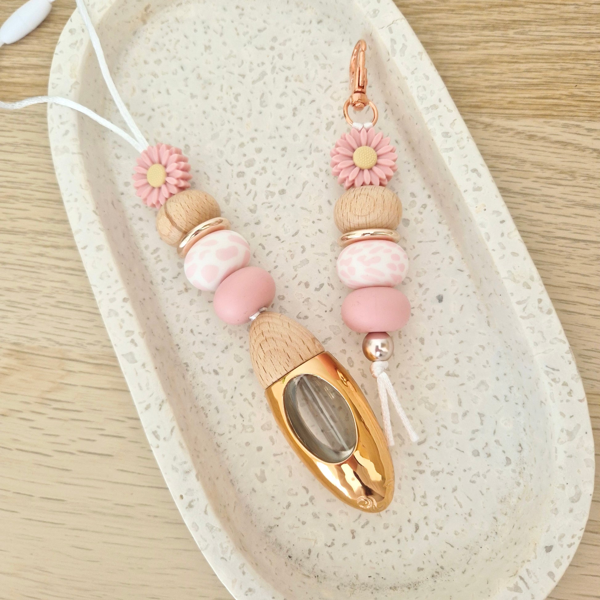 Small Diffusers Keychain Blush Daisy Diffuser & Keychain Set – Polka Dot and Co Australia